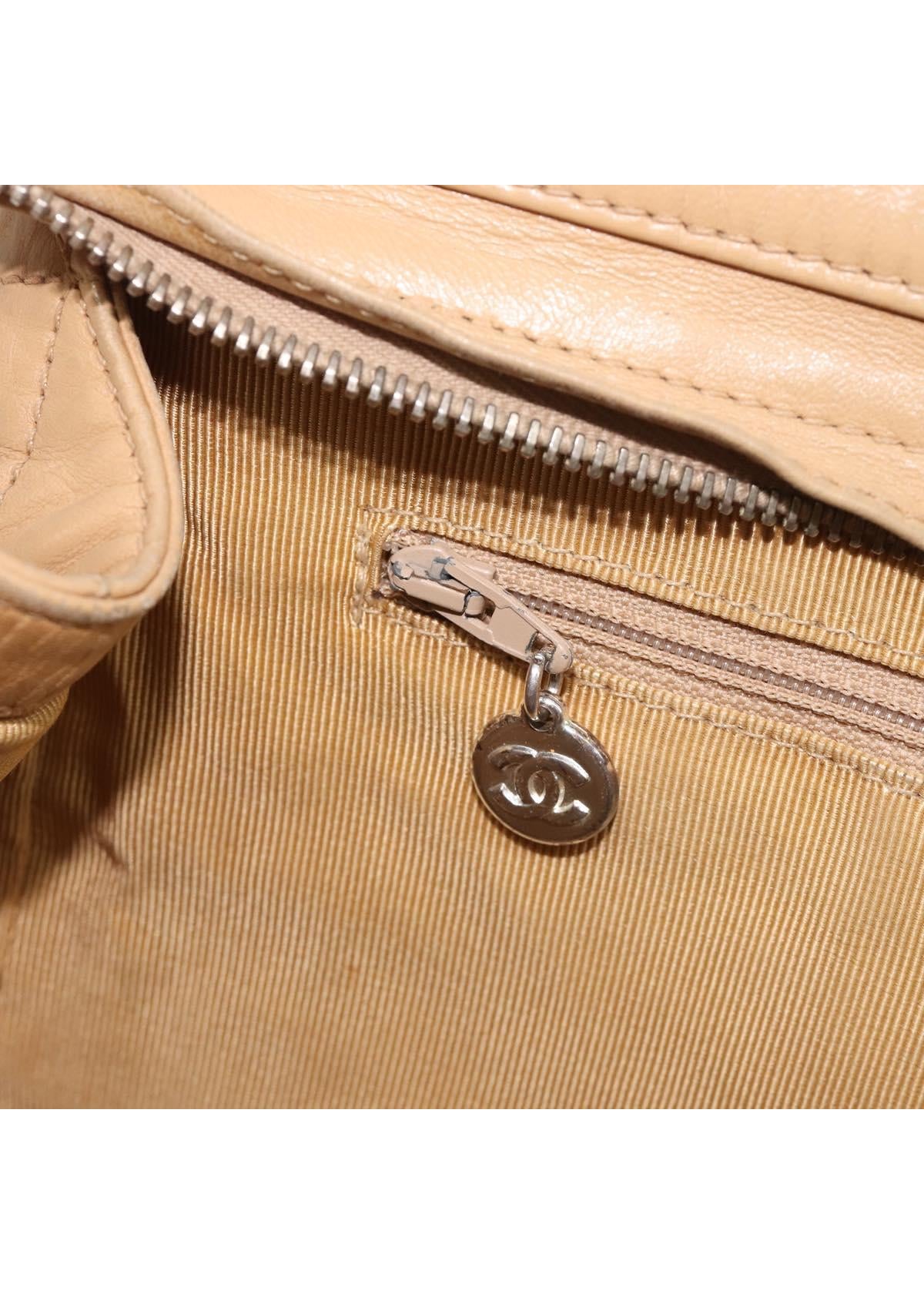 Chanel Beige Quilted Lambskin Tote photo 27