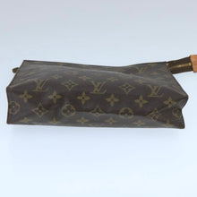 Load image into Gallery viewer, Louis Vuitton Monogram Clutch
