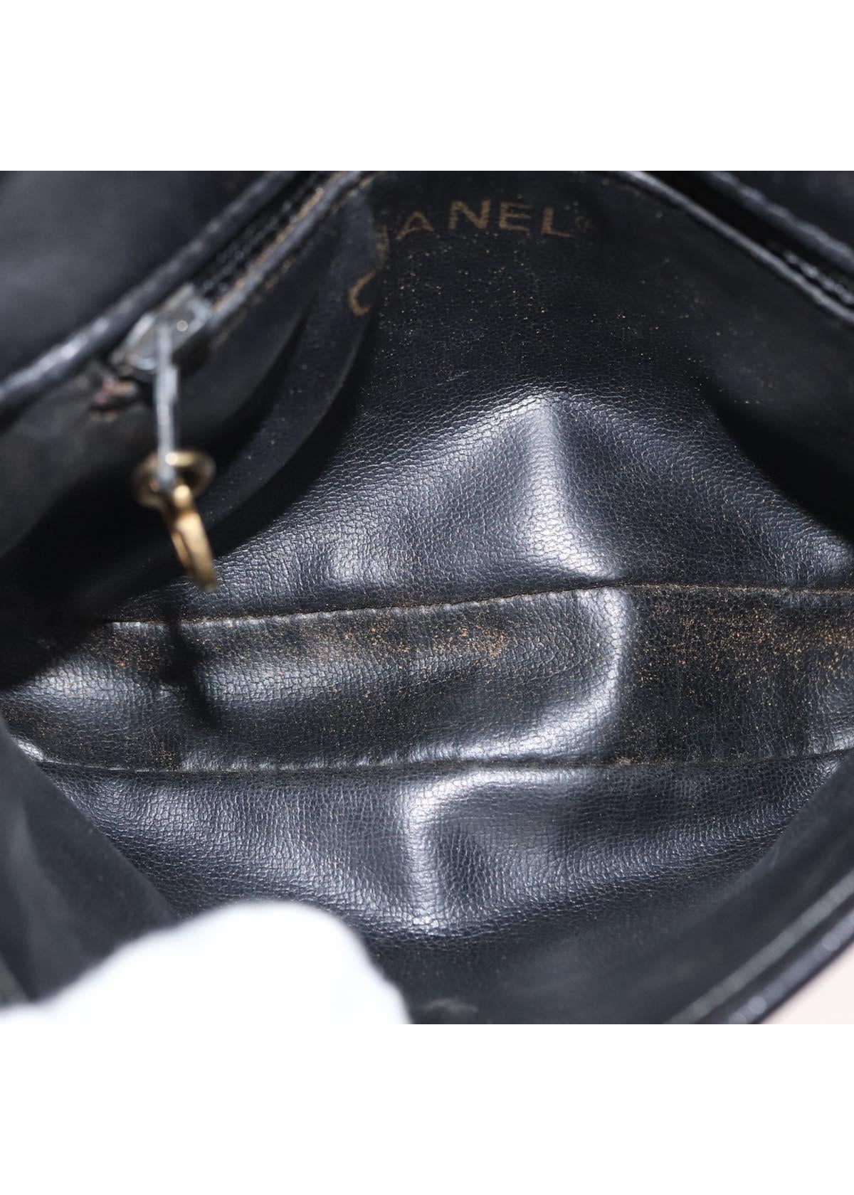 Chanel Black Quilted Leather Belt Bag interior