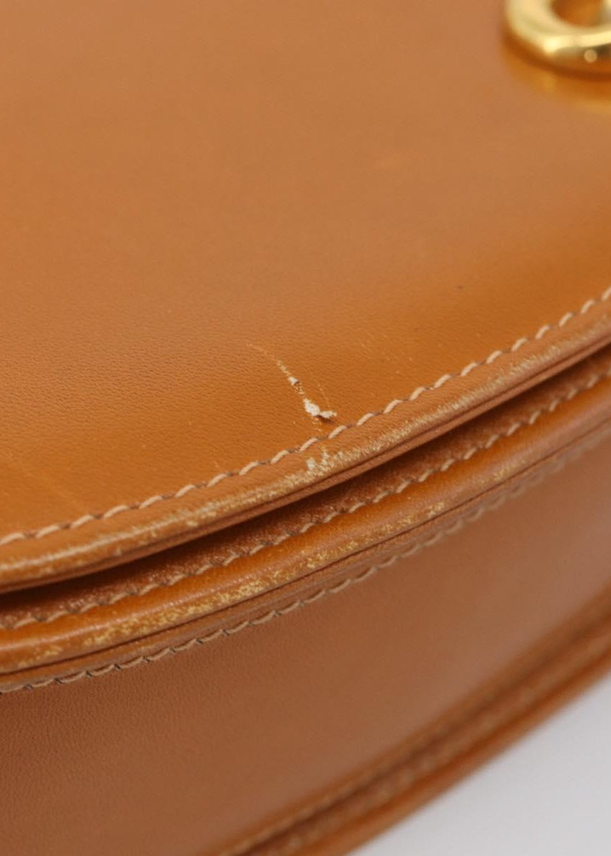 Gucci Tan Leather Horsebit Shoulder Bag horsebit hardware