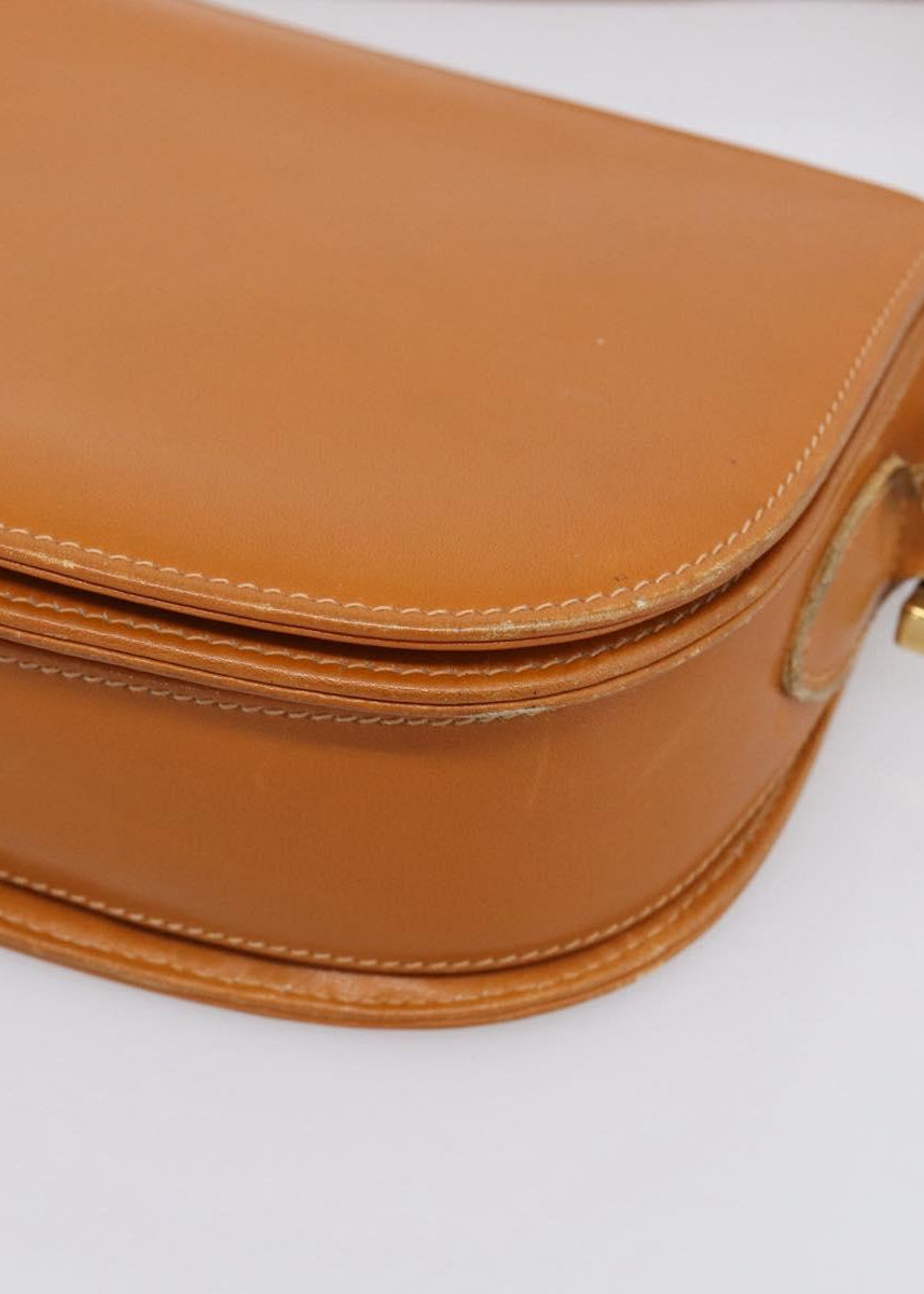 Gucci Tan Leather Horsebit Shoulder Bag corner detail