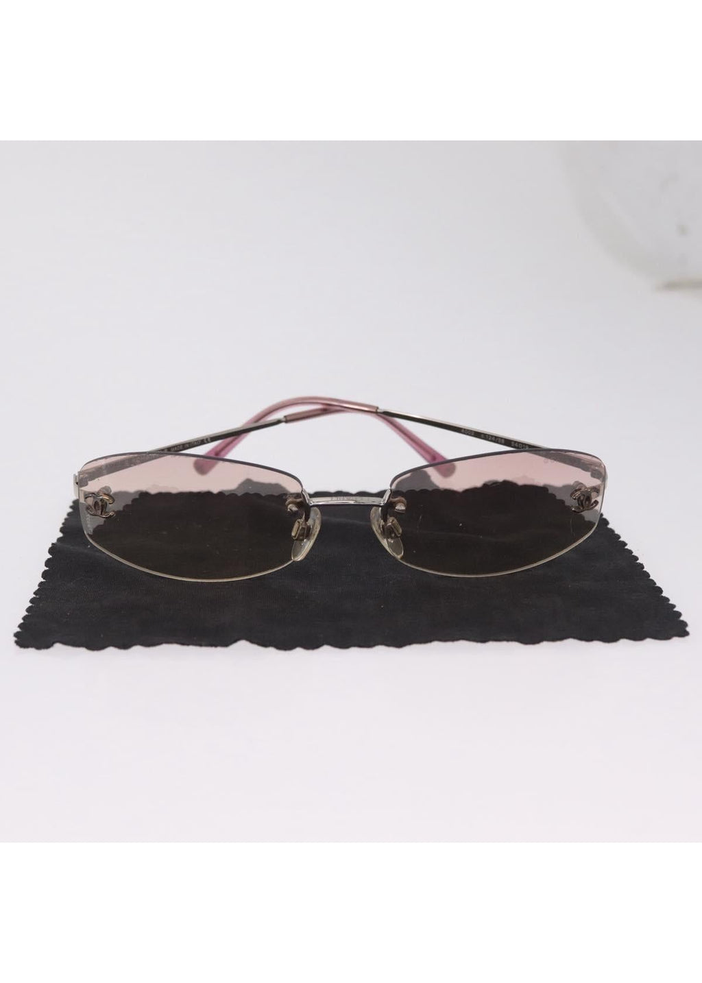 Chanel Silver Rimless Gradient Sunglasses photo 17
