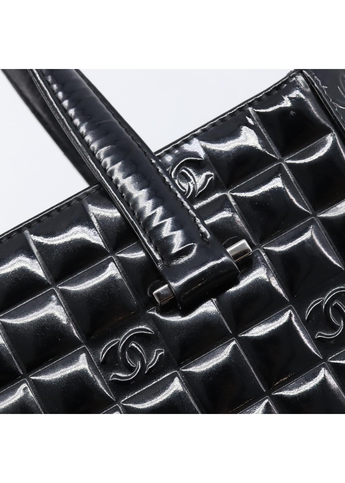Chanel Black Patent Chocolate Bar Handbag detail