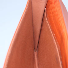 Load image into Gallery viewer, Louis Vuitton Epi Clutch
