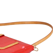 Load image into Gallery viewer, Louis Vuitton Red Vernis Pochette
