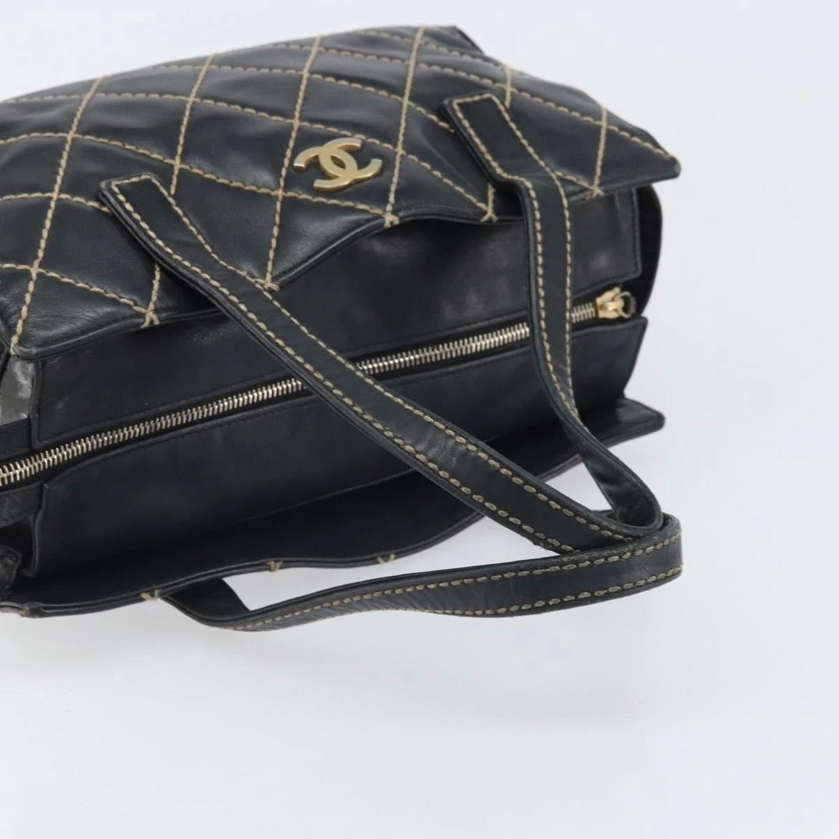 Chanel V-stitch Handbag