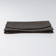 Load image into Gallery viewer, Louis Vuitton Monogram Clutch
