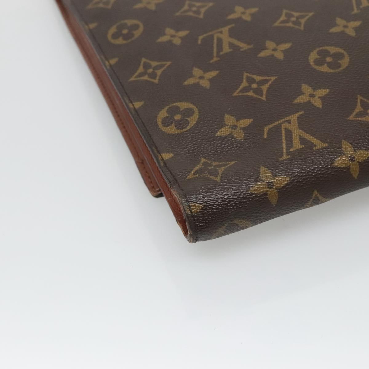 Louis Vuitton Monogram Clutch