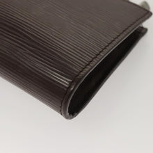 Load image into Gallery viewer, Louis Vuitton Epi Leather Shoulder Bag
