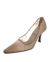 Load image into Gallery viewer, Dior Lace Pumps
