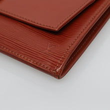 Load image into Gallery viewer, Louis Vuitton Epi Clutch
