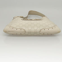 Load image into Gallery viewer, Gucci Cream Jackie
