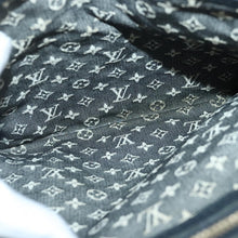 Load image into Gallery viewer, Louis Vuitton Monogram Grey Tote
