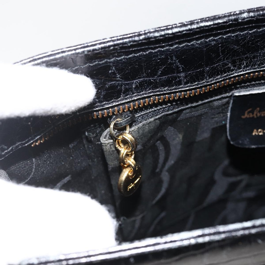 Ferragamo Black Leather Shoulder Bag