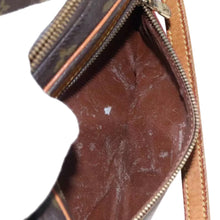 Load image into Gallery viewer, Louis Vuitton Shoulder Bag
