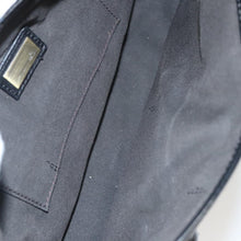 Load image into Gallery viewer, Fendi Black Leather Shoulder Bag

