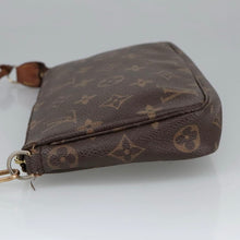 Load image into Gallery viewer, Louis Vuitton Monogram Pochette
