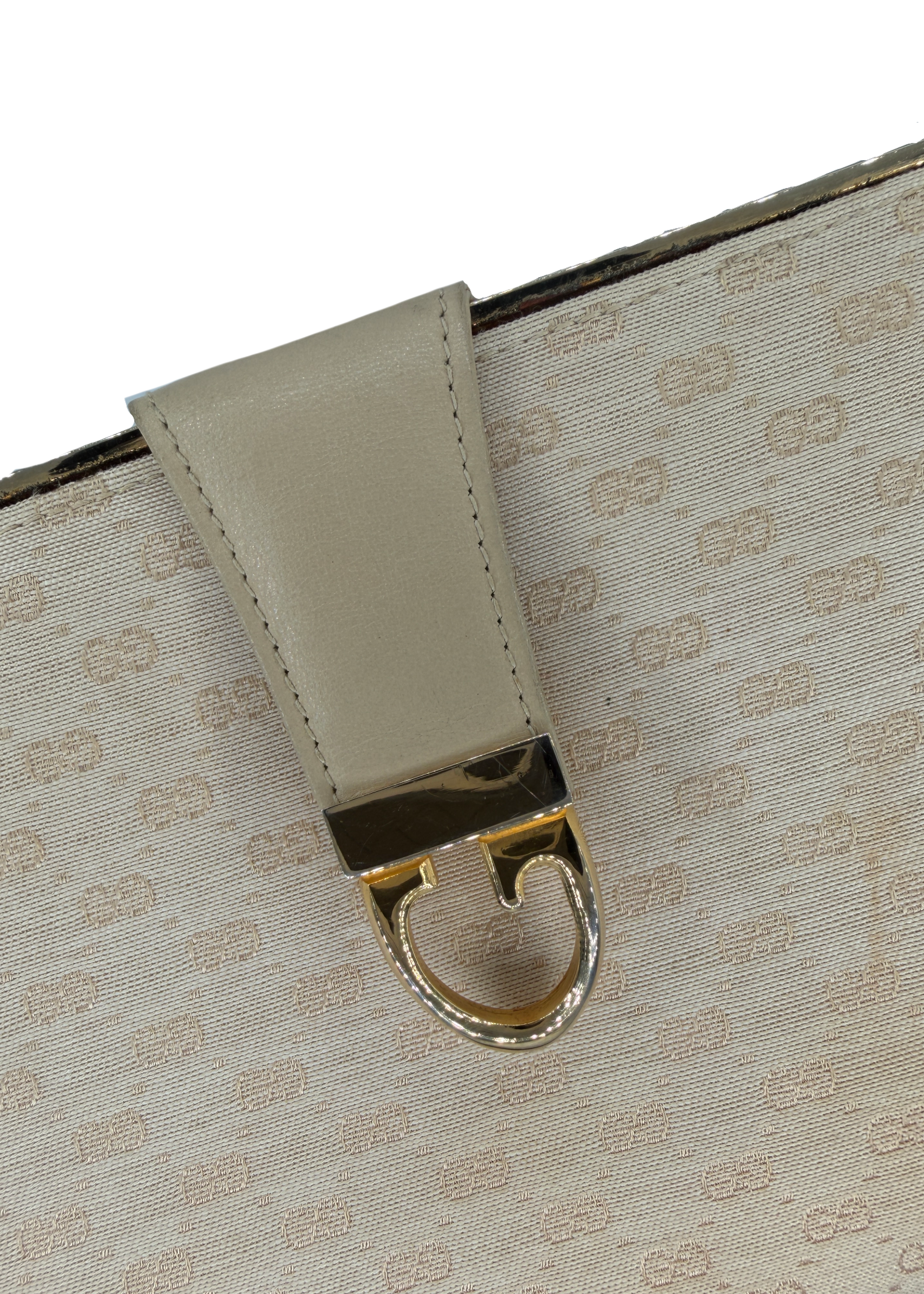 Gucci White Monogram Clutch with Chain