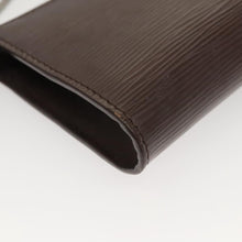 Load image into Gallery viewer, Louis Vuitton Epi Leather Shoulder Bag
