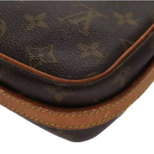 Load image into Gallery viewer, Louis Vuitton Shoulder Bag
