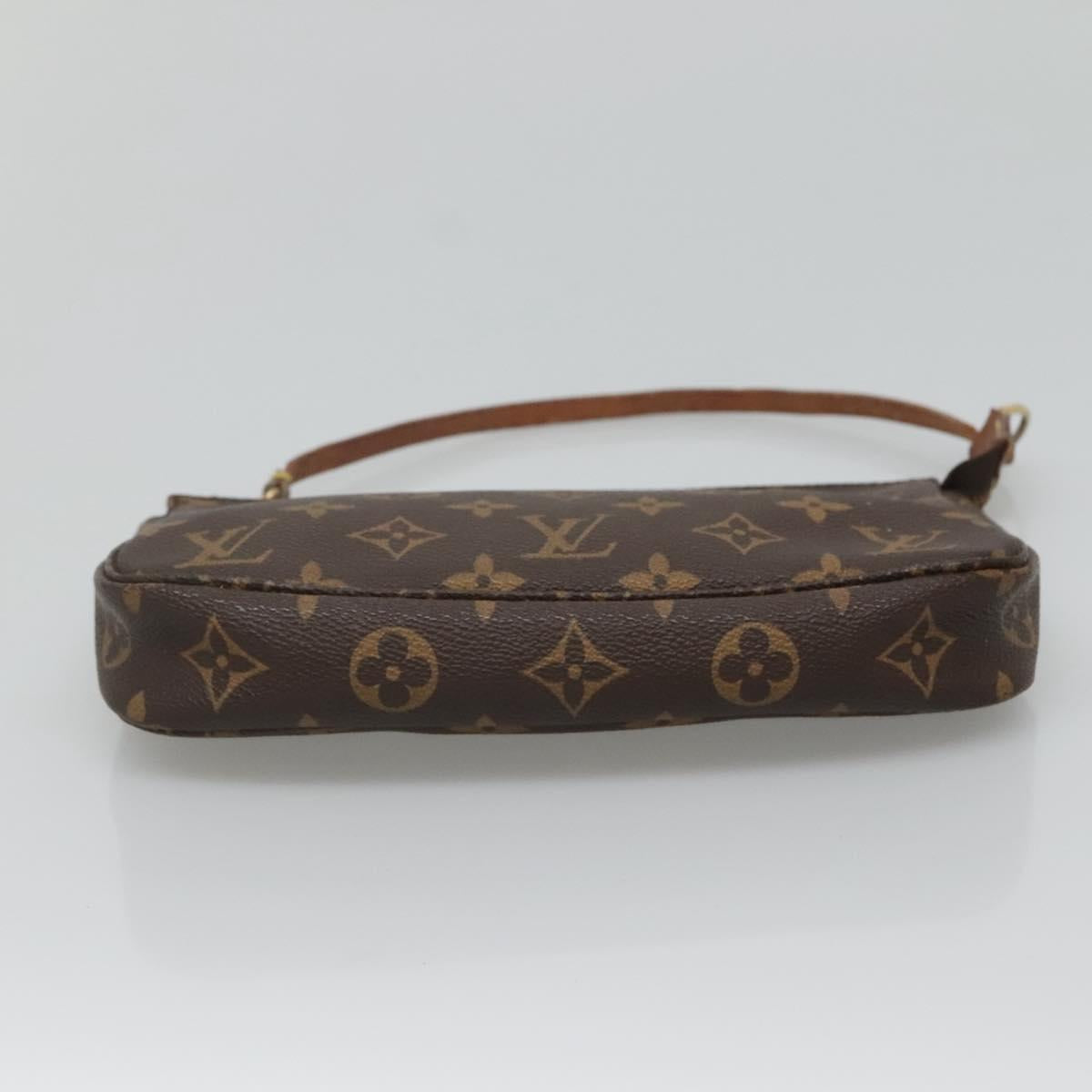 Louis Vuitton Monogram Pochette