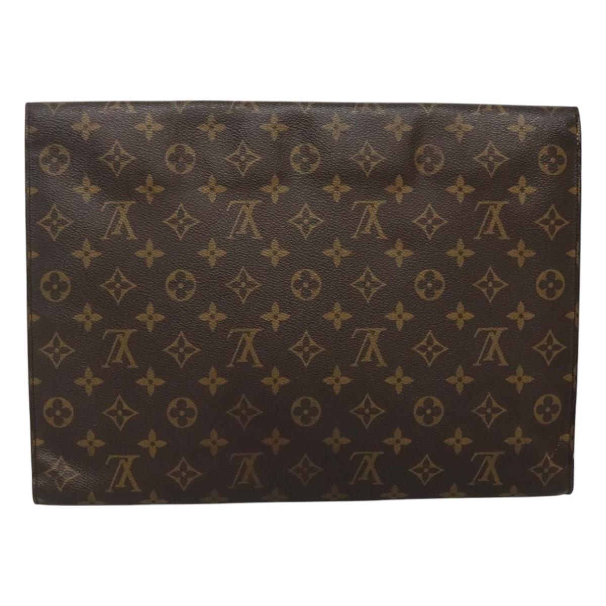 Louis Vuitton Monogram Clutch