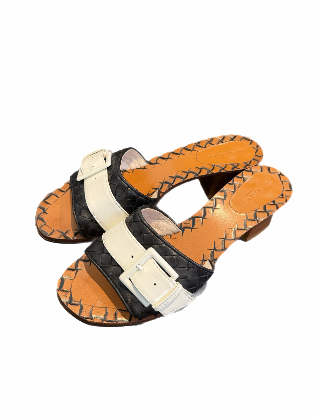 Bottega Veneta Black Intrecciato Sandals
