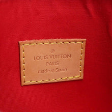 Load image into Gallery viewer, Louis Vuitton Red Vernis Pochette
