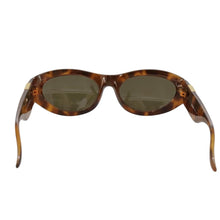 Load image into Gallery viewer, Fendi Tortoise Sunglasses
