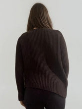 Load image into Gallery viewer, Calvin Klein Brown Cashmere Sweater
