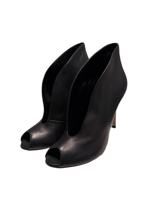 Gianvitto Rossi Black Leather Booties