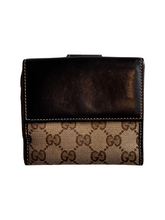 Load image into Gallery viewer, Gucci Heart Wallet
