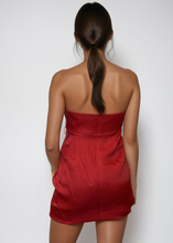 Load image into Gallery viewer, Valentino Red Strapless Dress
