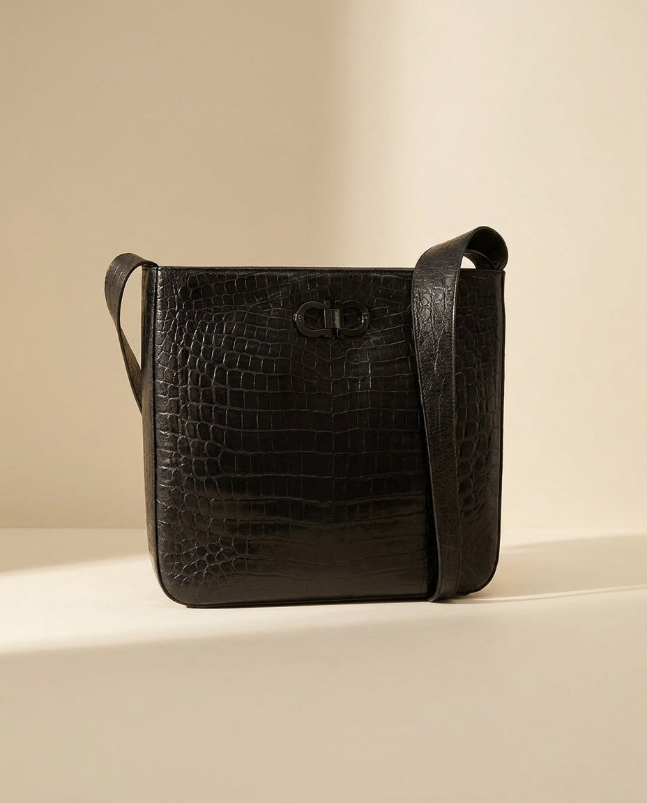 Ferragamo Black Leather Shoulder Bag