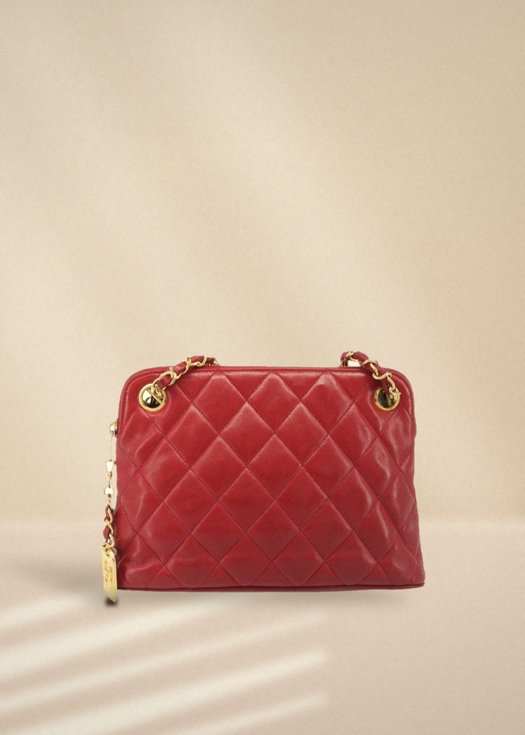 Chanel Red Quilted Lambskin Shoulder Bag cover