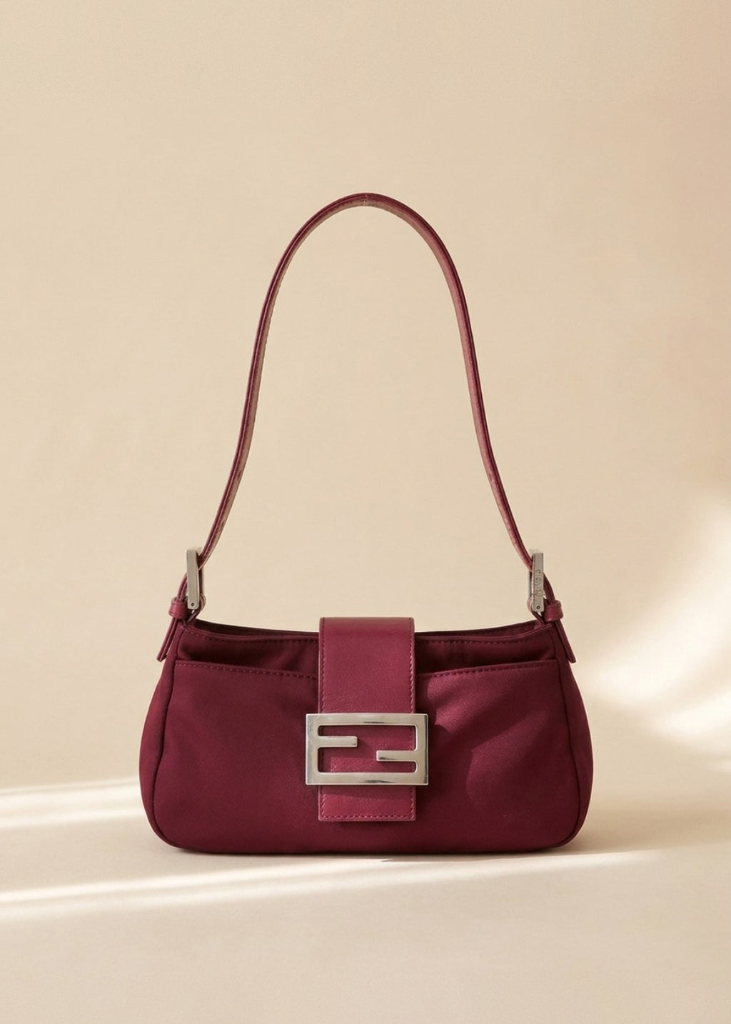 Fendi Pink Mamma Baguette cover