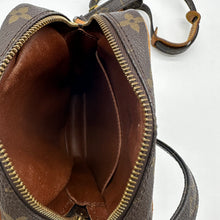 Load image into Gallery viewer, Louis Vuitton Monogram Crossbody
