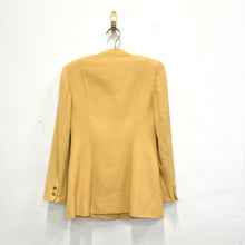 Load image into Gallery viewer, Randy Kemper Cream Blazer

